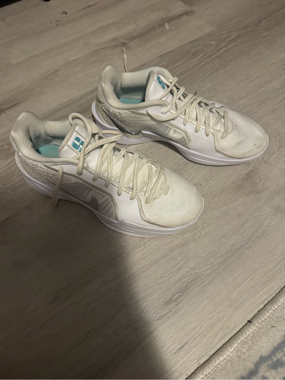 Nike Sabrina’s Women’s Basketball Shoes